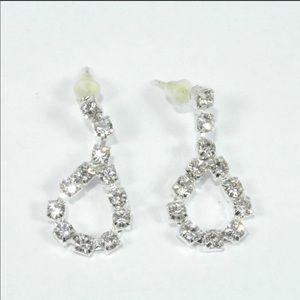 Beautiful Rhinestone Earnings (1 pair)